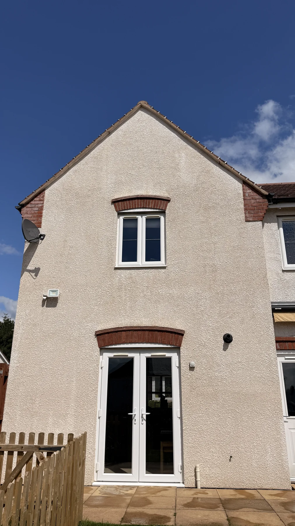 Exterior render after cleaning